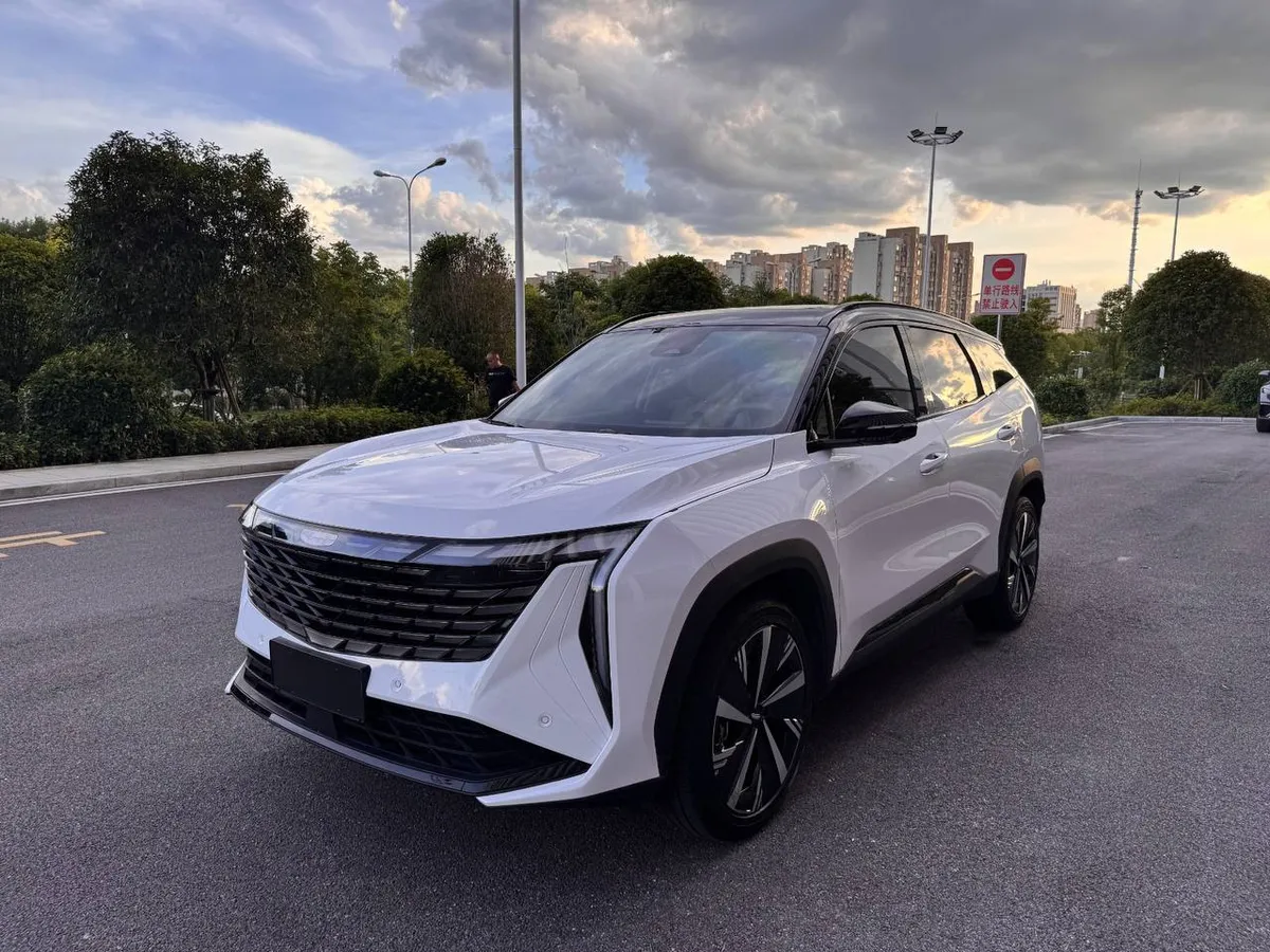 GEELY BOYUE L 2023