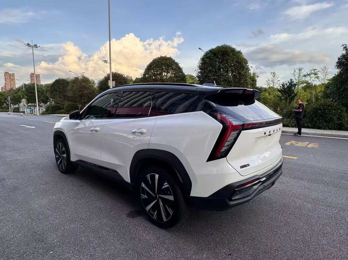 GEELY BOYUE L 2023