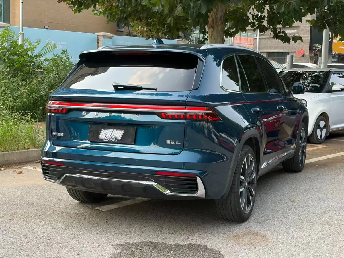 GEELY MONJARO 2023