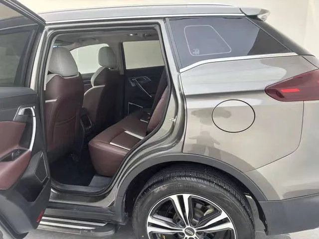 GEELY BOUYE 2022