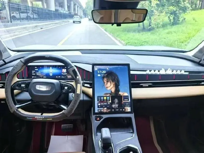 GEELY BOYUE L 2023