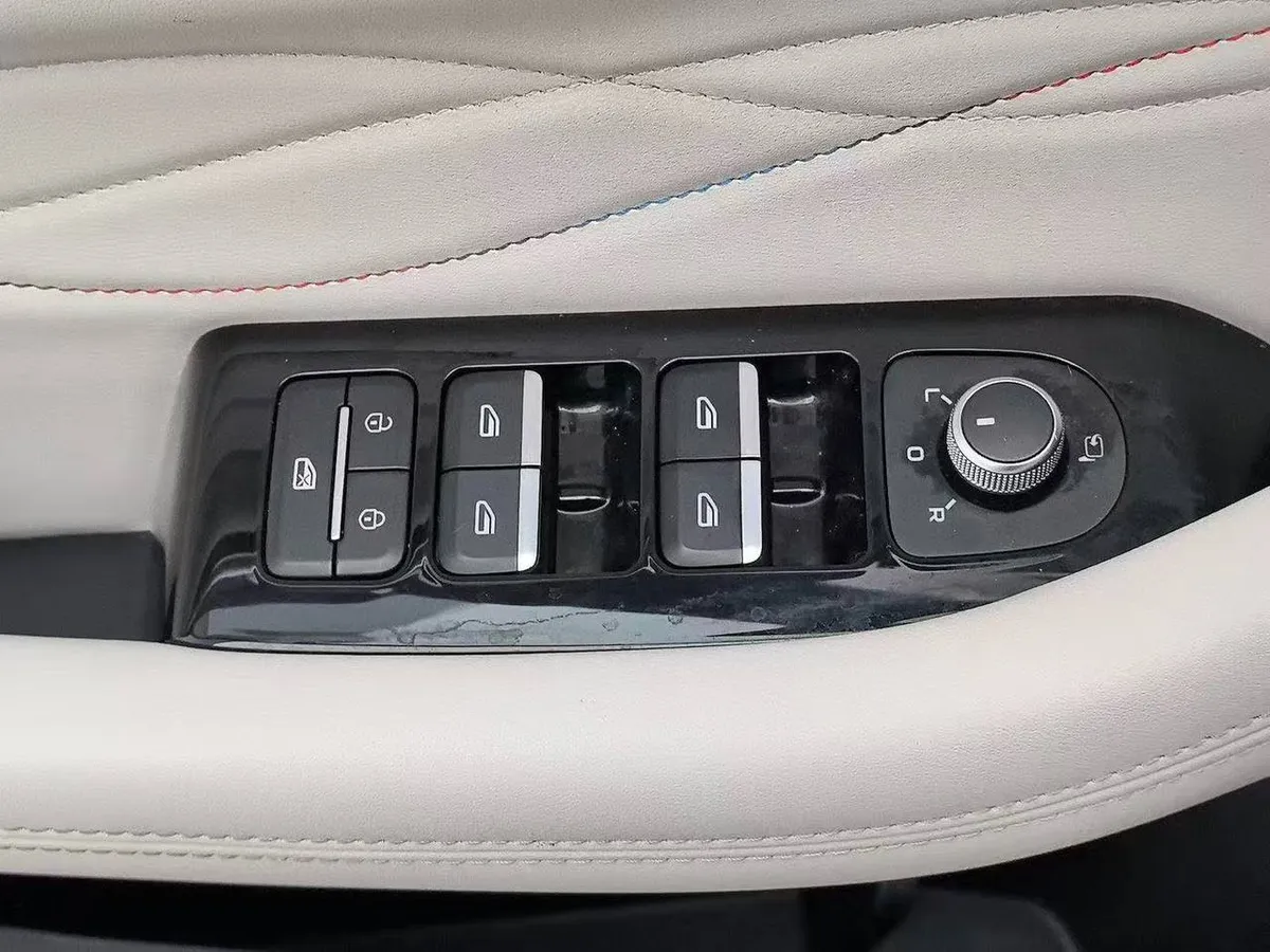 GEELY MONJARO 2023