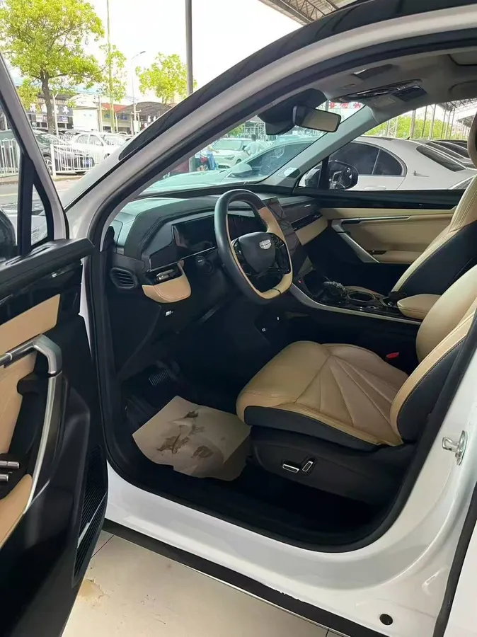 GEELY BOYUE L 2023