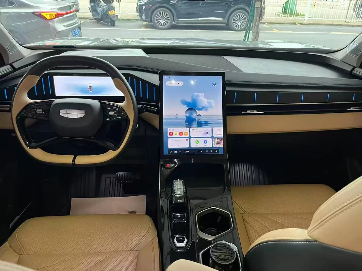 GEELY BOYUE L 2023