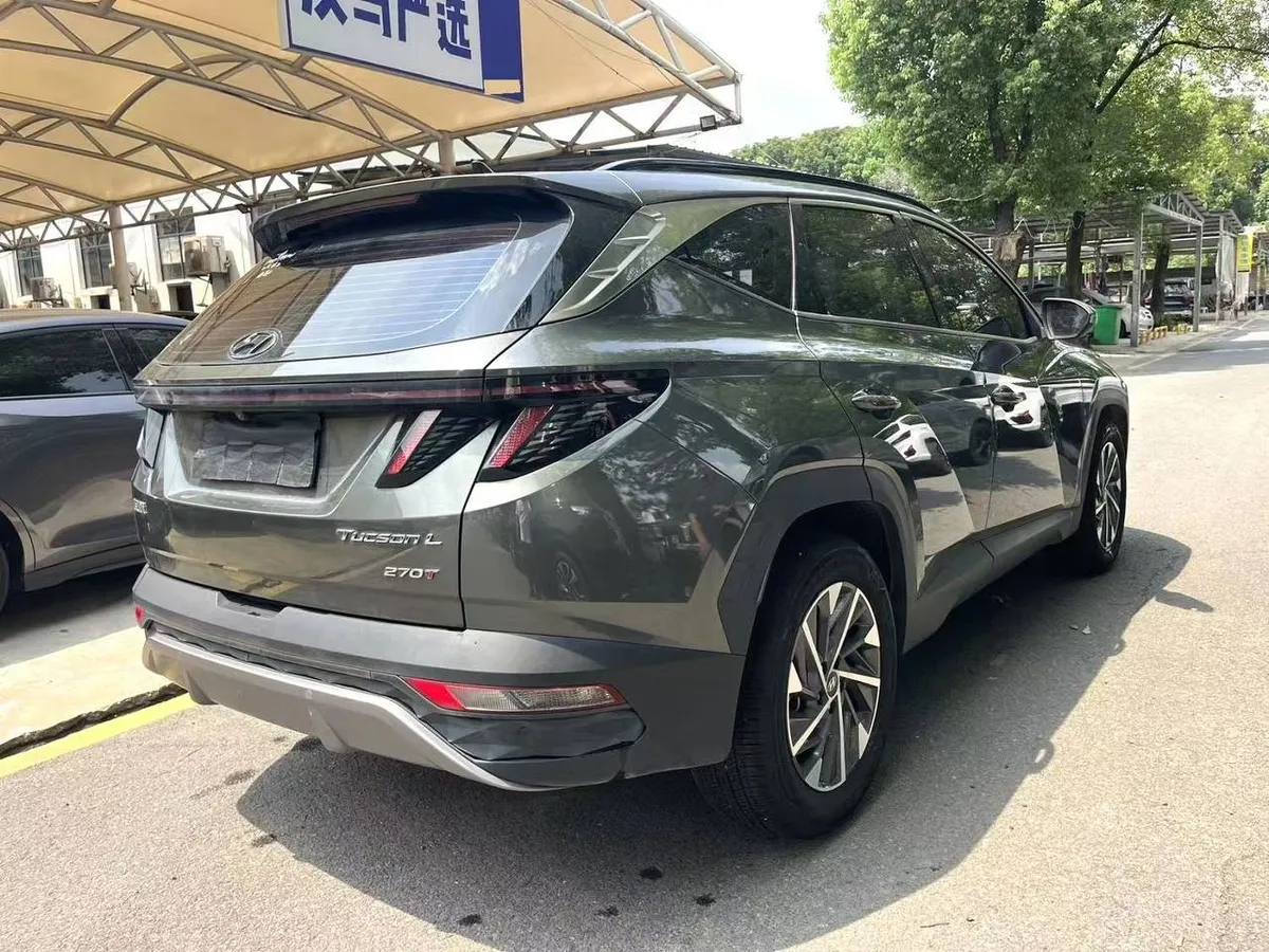 HYUNDAI TUCSON 2023