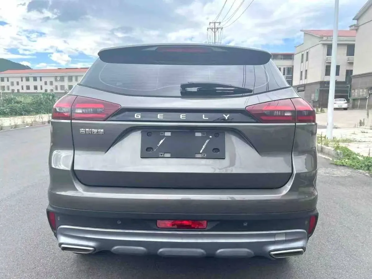 GEELY BOYUE 2022