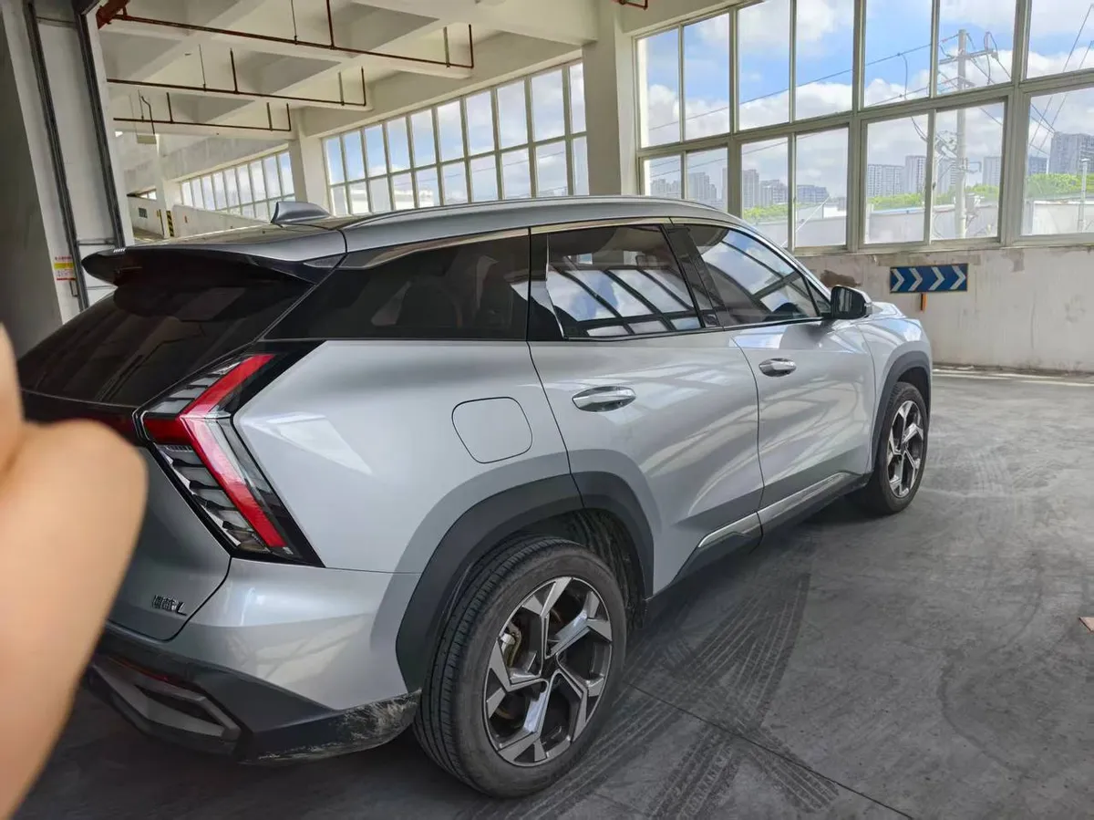 GEELY BOYUE L 2023