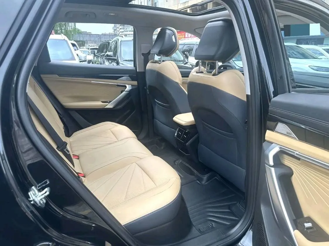 GEELY BOYUE L 2023