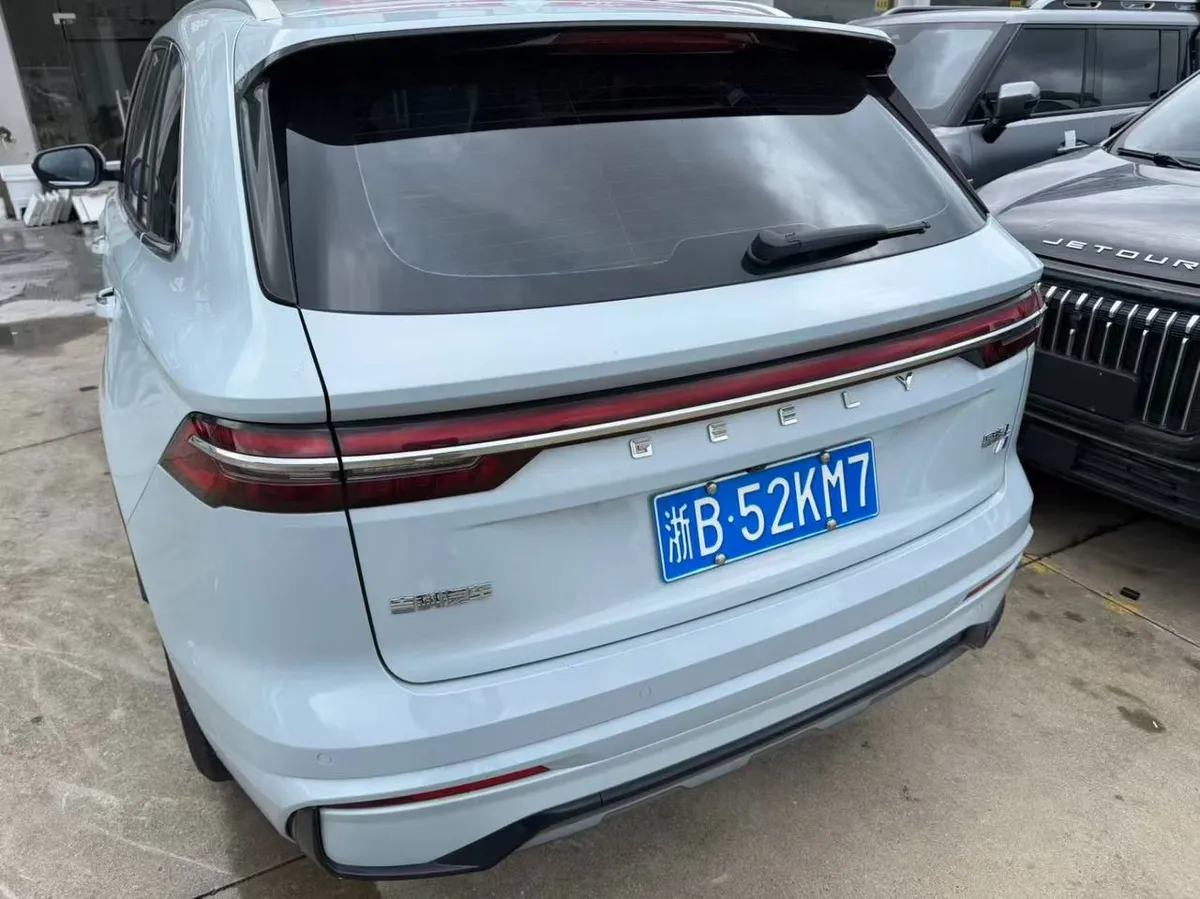 GEELY MONJARO THOR HI-X 2022