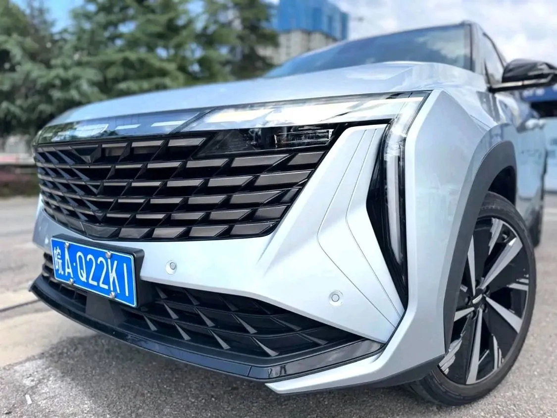 GEELY BOYUE L 2022