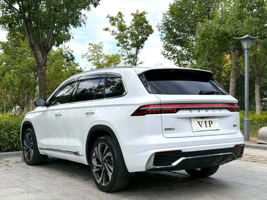 GEELY MONJARO 2023