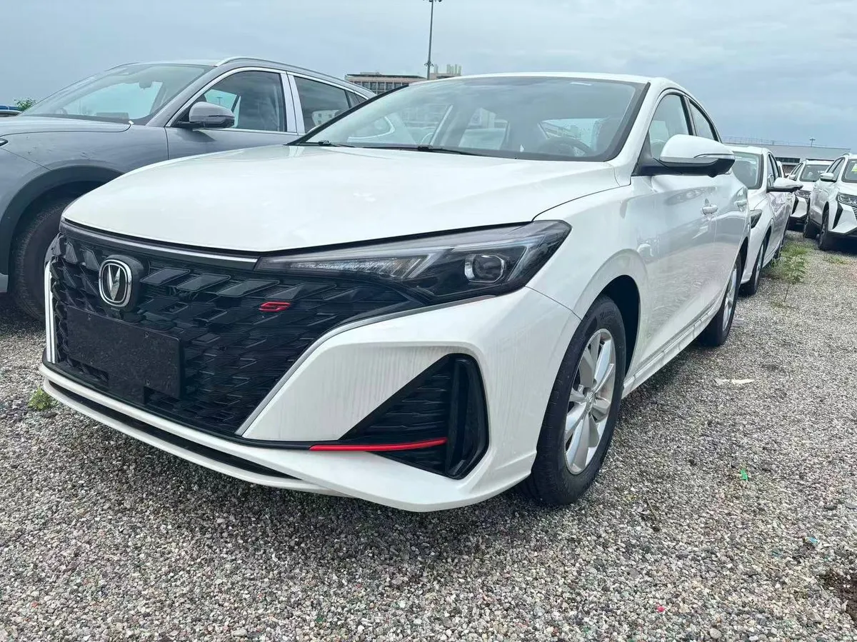 CHANGAN EADO PLUS 2026
