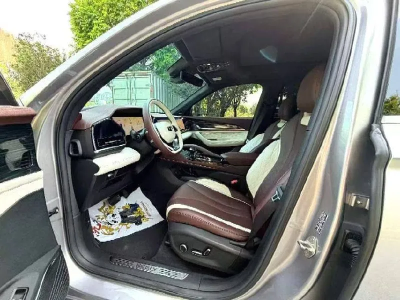 GEELY MONJARO 2023
