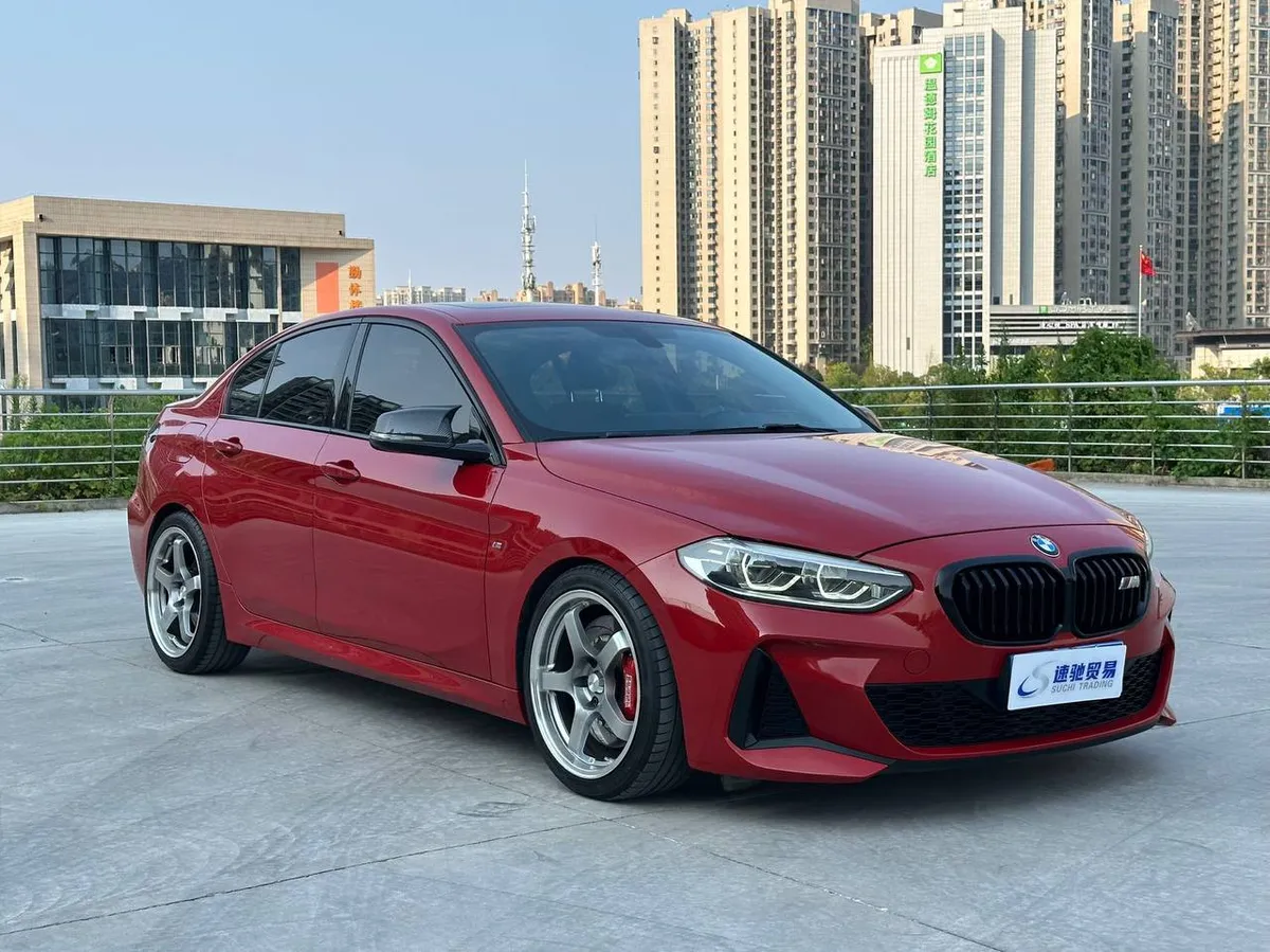 BMW 1 SERIES 120I SPORT 2022