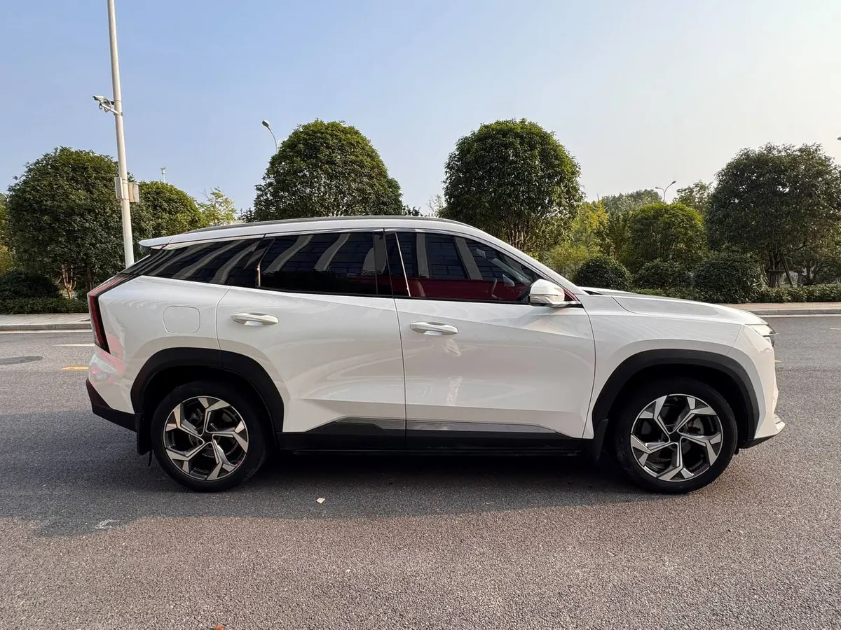 GEELY BOYUE L 2023