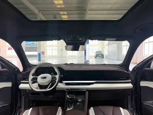 GEELY MONJARO 2023