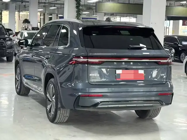 GEELY MONJARO HYBRID 2022