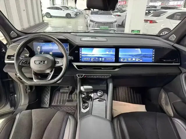 GEELY MONJARO HYBRID 2022
