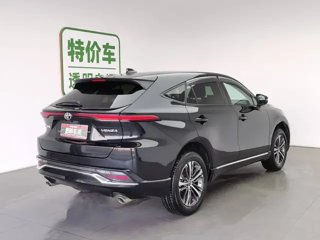 TOYOTA VENZA 2022