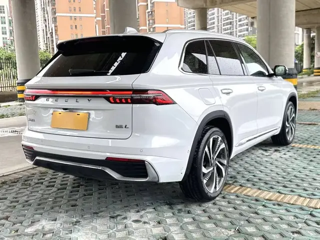 GEELY MONJARO 2023