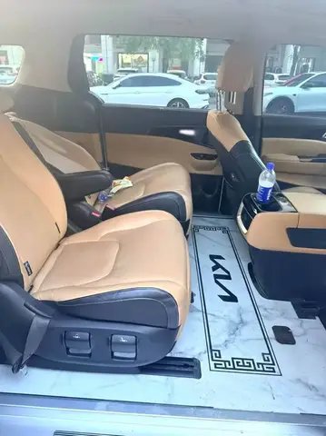 KIA CARNIVAL 2022