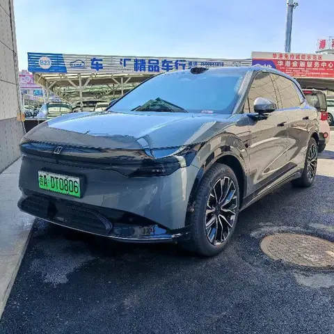 ZEEKR 7X 100KBT 2025