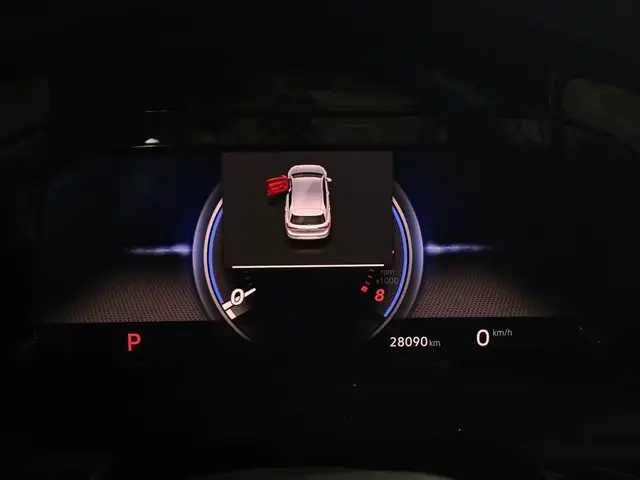 VOLKSWAGEN GOLF 8 R-LINE 2023