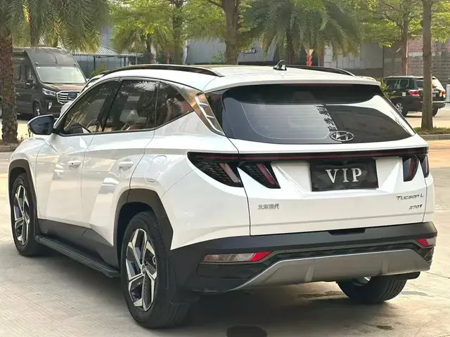HYUNDAI TUCSON 2023