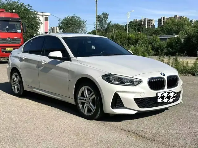 BMW 120I 2019