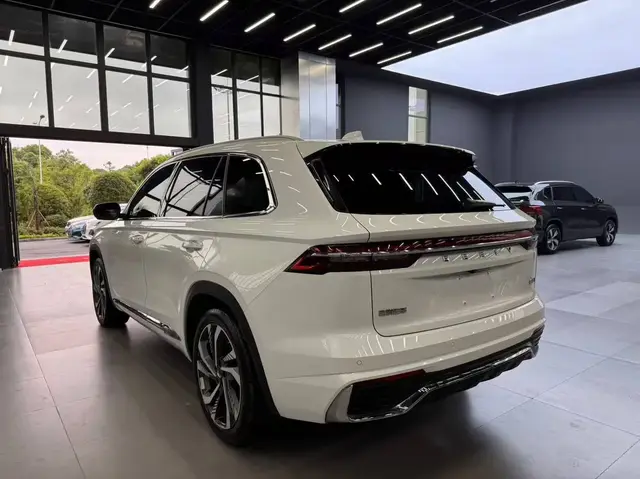 GEELY MONJARO 2023