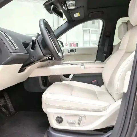 LI AUTO L6 MAX 2024