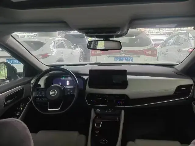 NISSAN X-TRAIL 2021