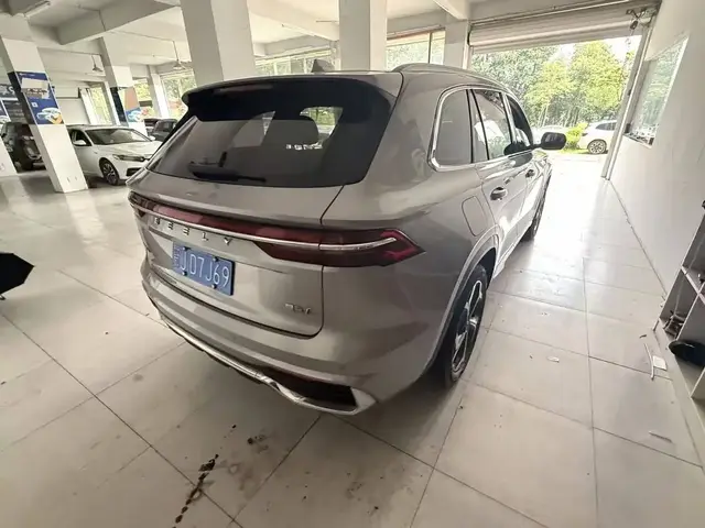 GEELY MONJARO 2022