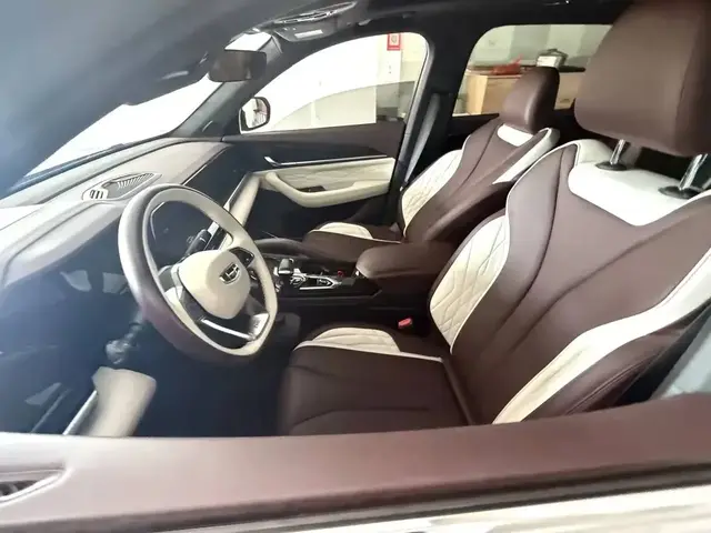 GEELY MONJARO 2022