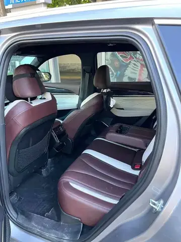 GEELY MONJARO 2022