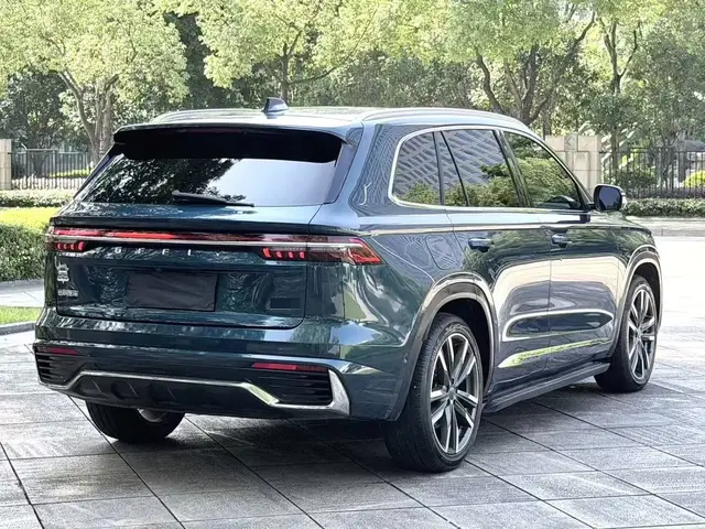 GEELY MONJARO 2022