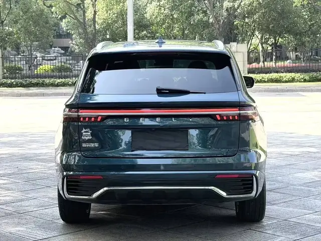 GEELY MONJARO 2022