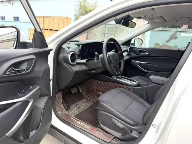 CHEVROLET SEEKER 2022