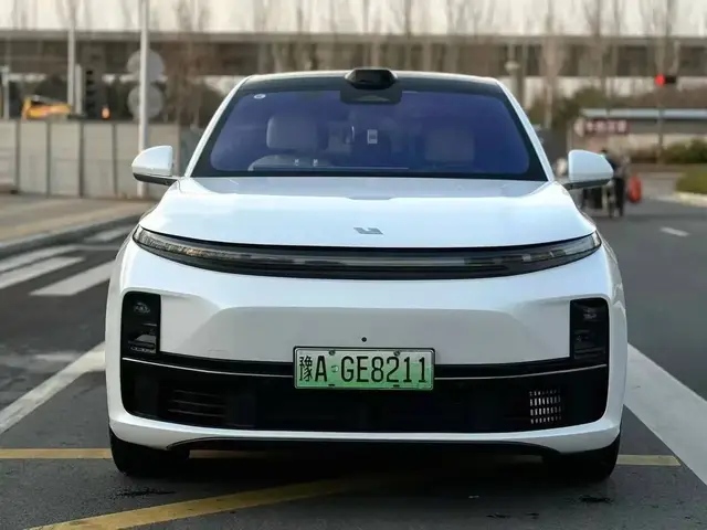 LI AUTO L7 MAX 2023