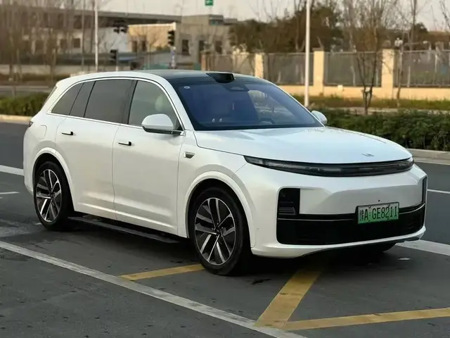LI AUTO L7 MAX 2023