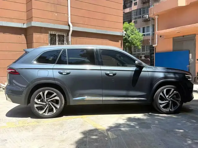 GEELY MONJARO 2022