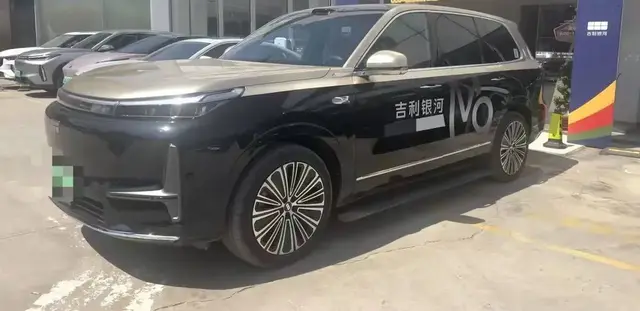 GEELY GALAXY M9 2025