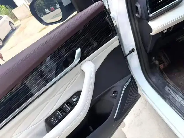 GEELY MONJARO 2023