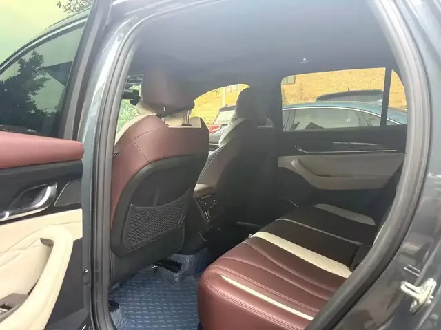 GEELY MONJARO 2023