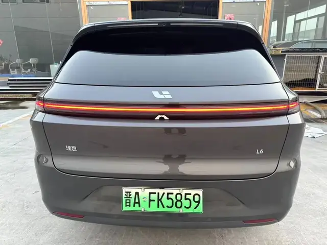 LI AUTO L6 MAX 2024