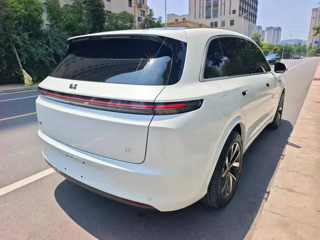 LI AUTO L7 PRO 2024