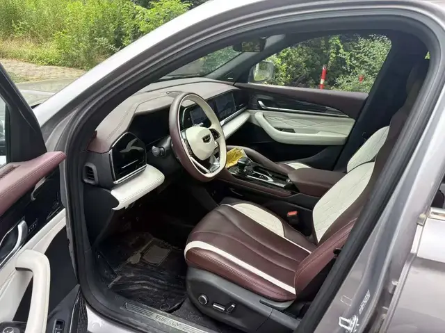 GEELY MONJARO 2022