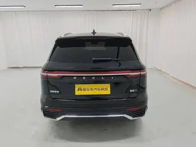 GEELY MONJARO 2023