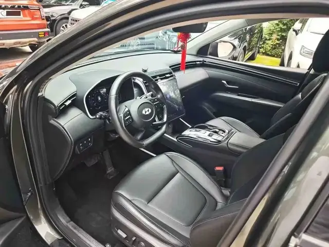 HYUNDAI TUCSON L 2022