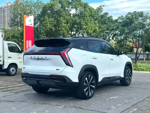 GEELY BOYUE L 2022